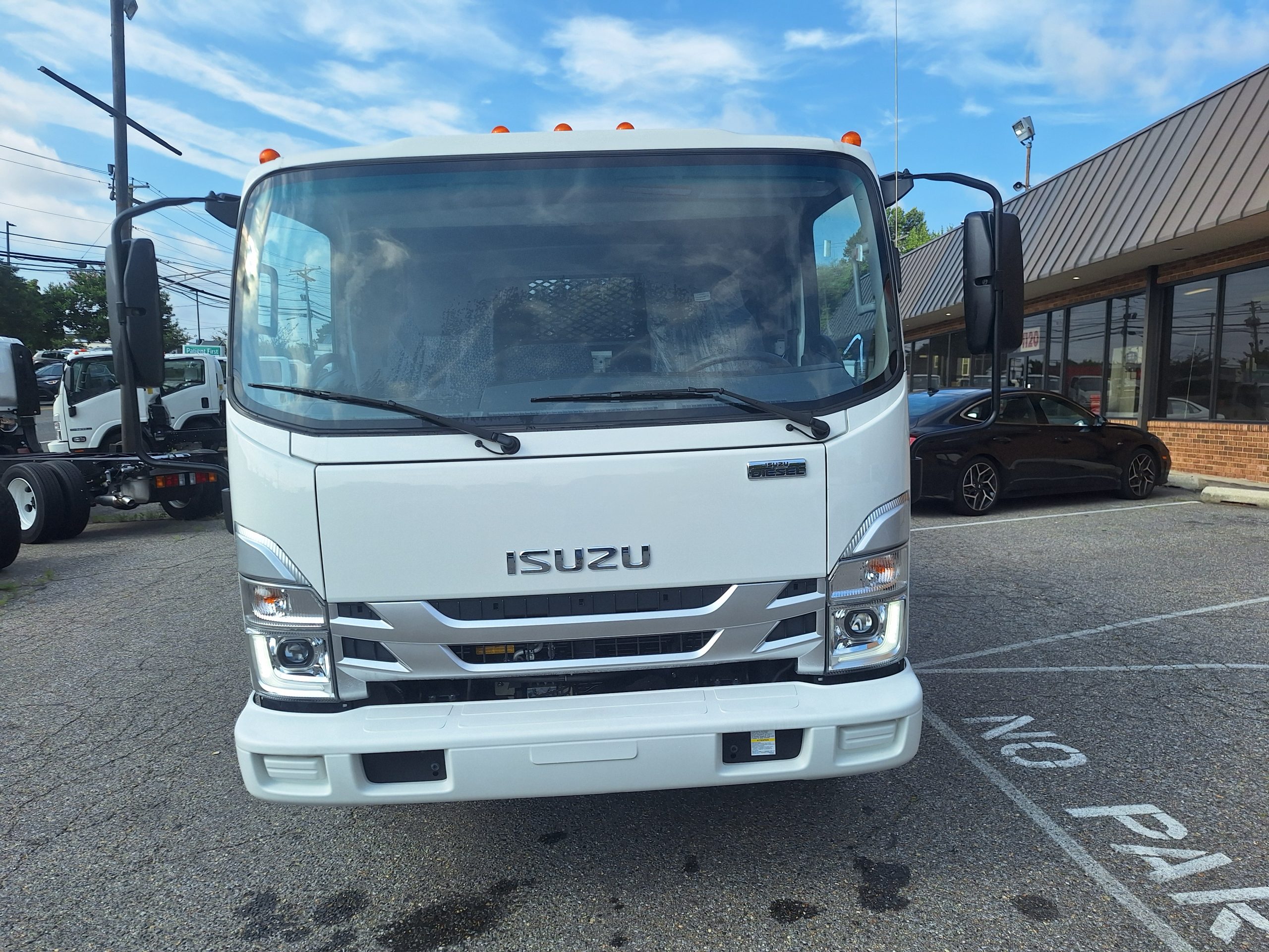 Isuzu NRR Diesel 2024 Crew Cab 20240710_085233-scaled