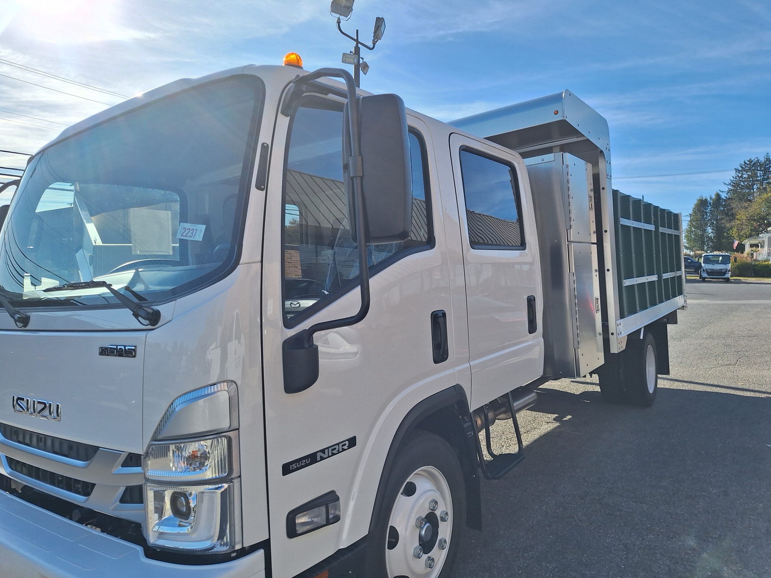 2024 ISUZU CREW CAB 20241028_100712-scaled