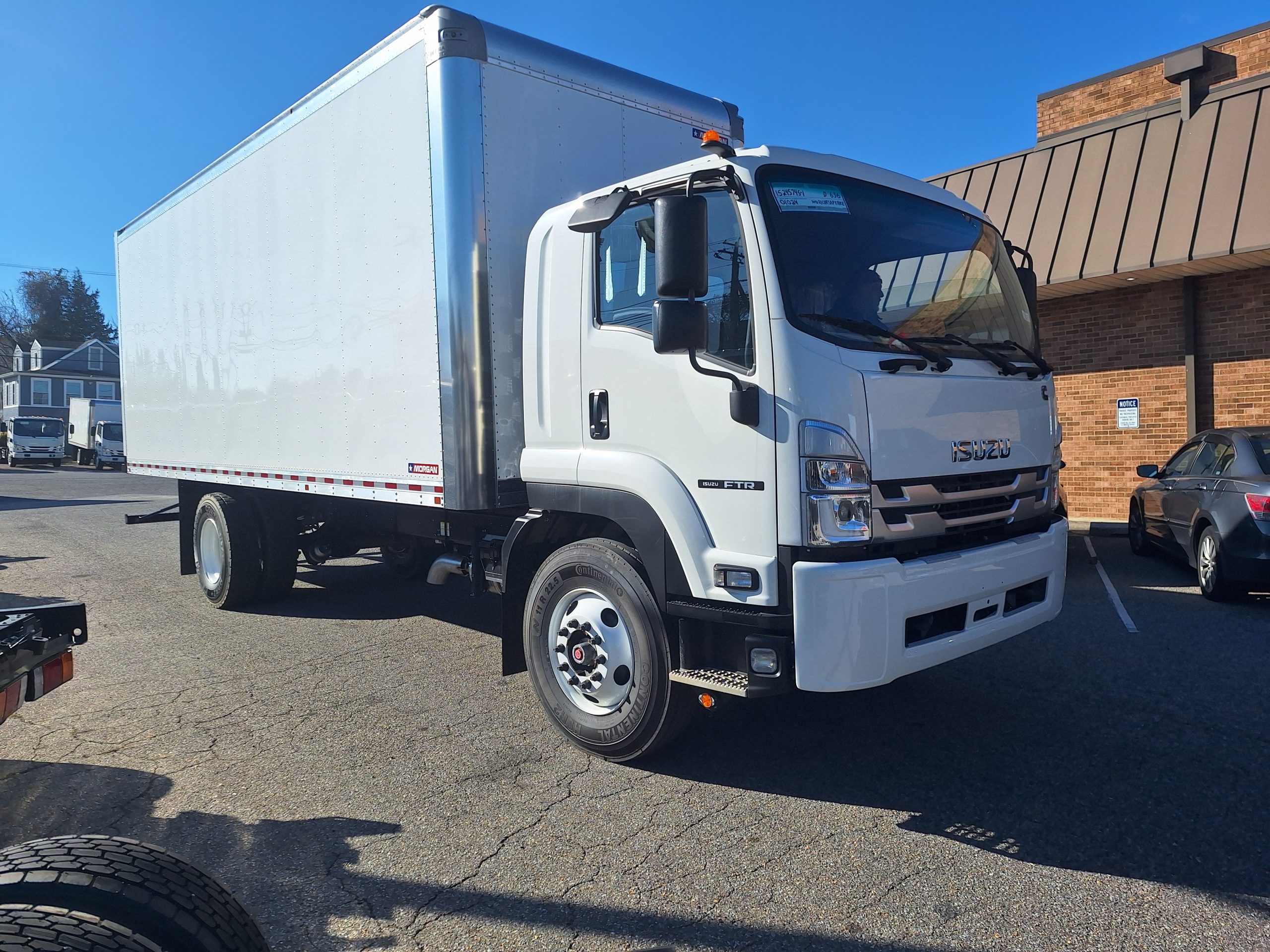 2025 Isuzu FTR with Cummins motor 20241202_111632-scaled