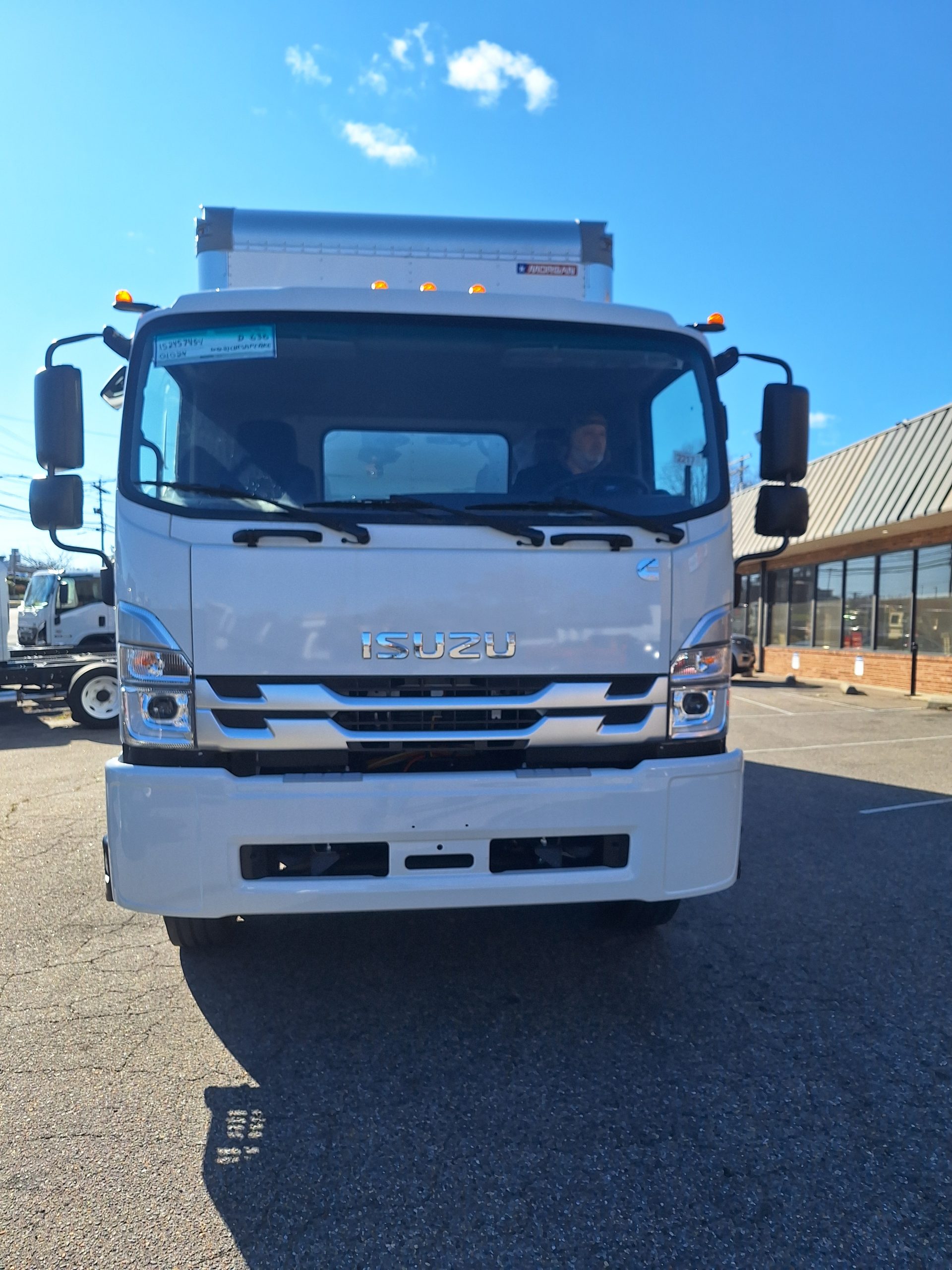 2025 Isuzu FTR with Cummins motor 20241202_111639-scaled