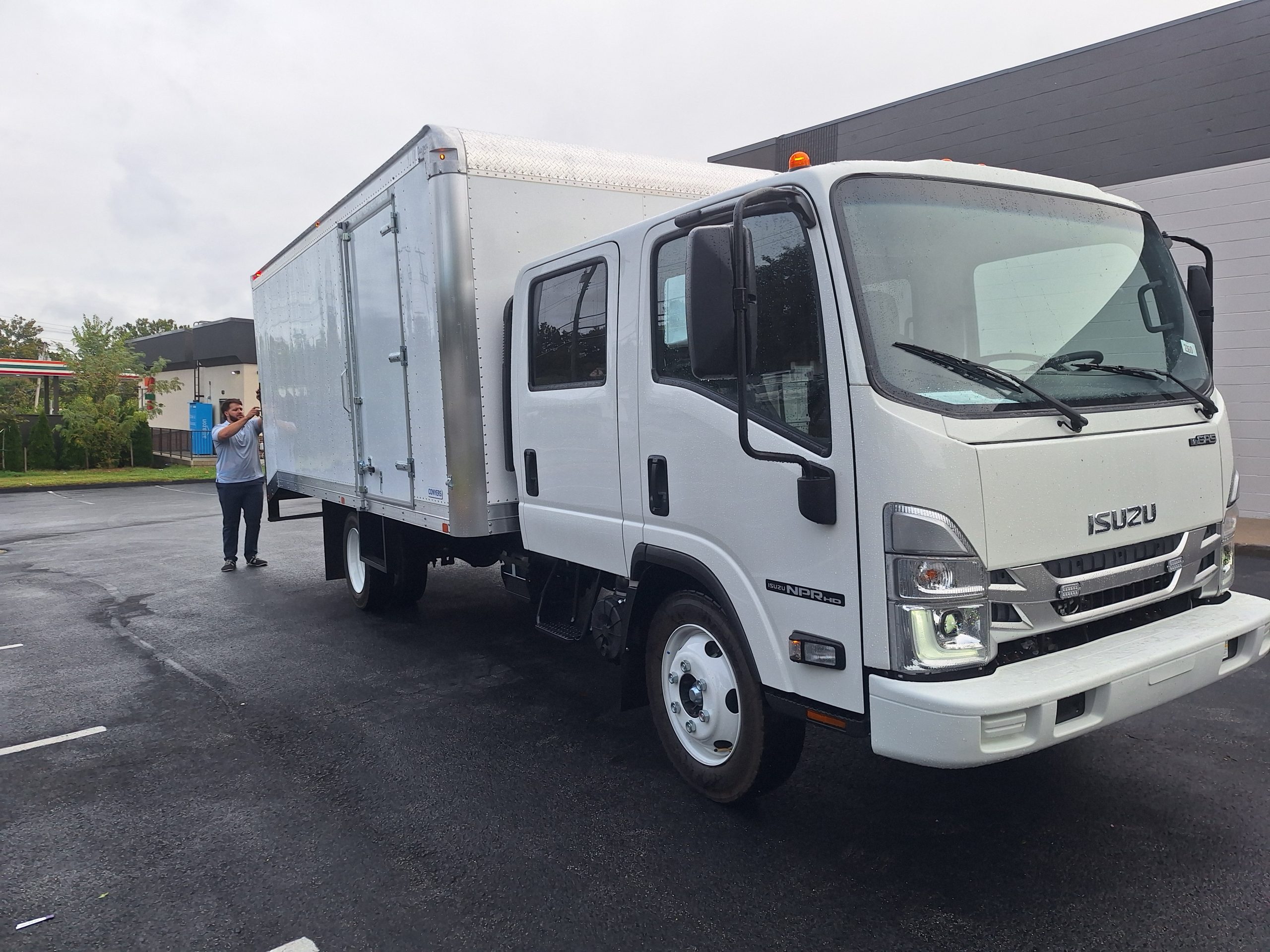 2026 ISUZU CREW CAB ENCLOSED LANDSCAPE BODY 20251014_093338-1-scaled